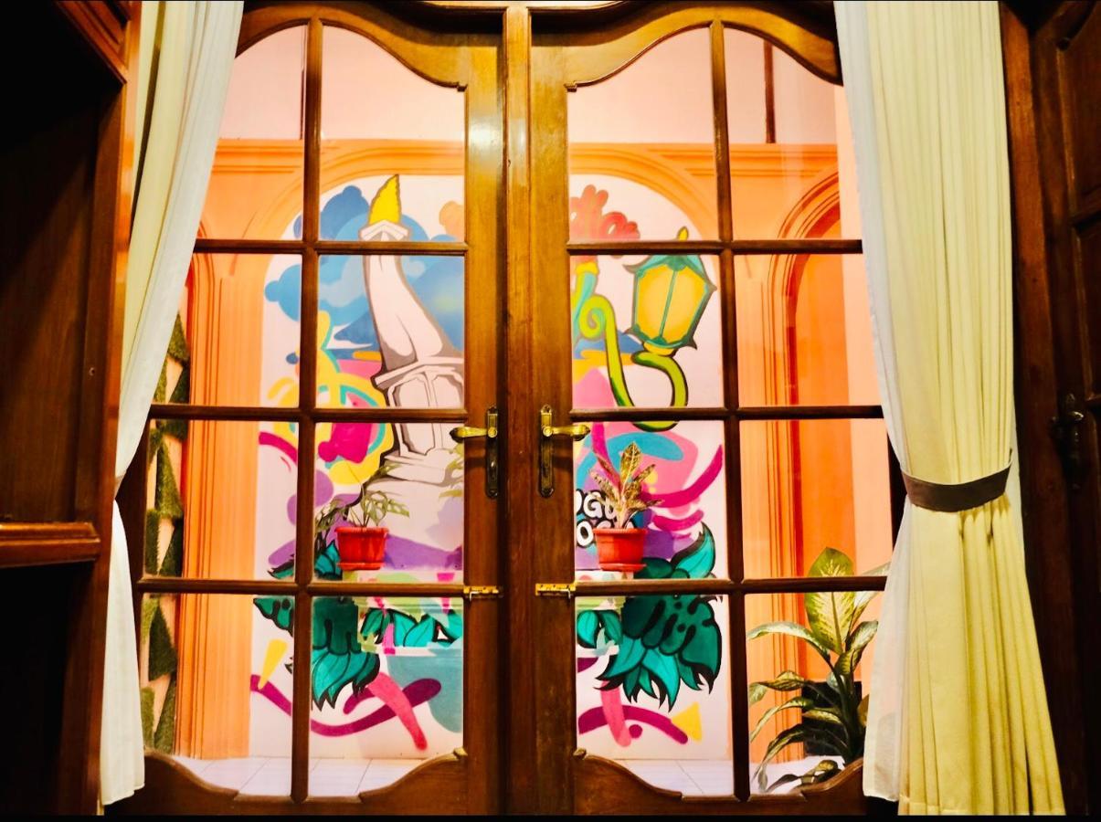 יוגיאקרטה Raintree Boutique Villa & Gallery מראה חיצוני תמונה