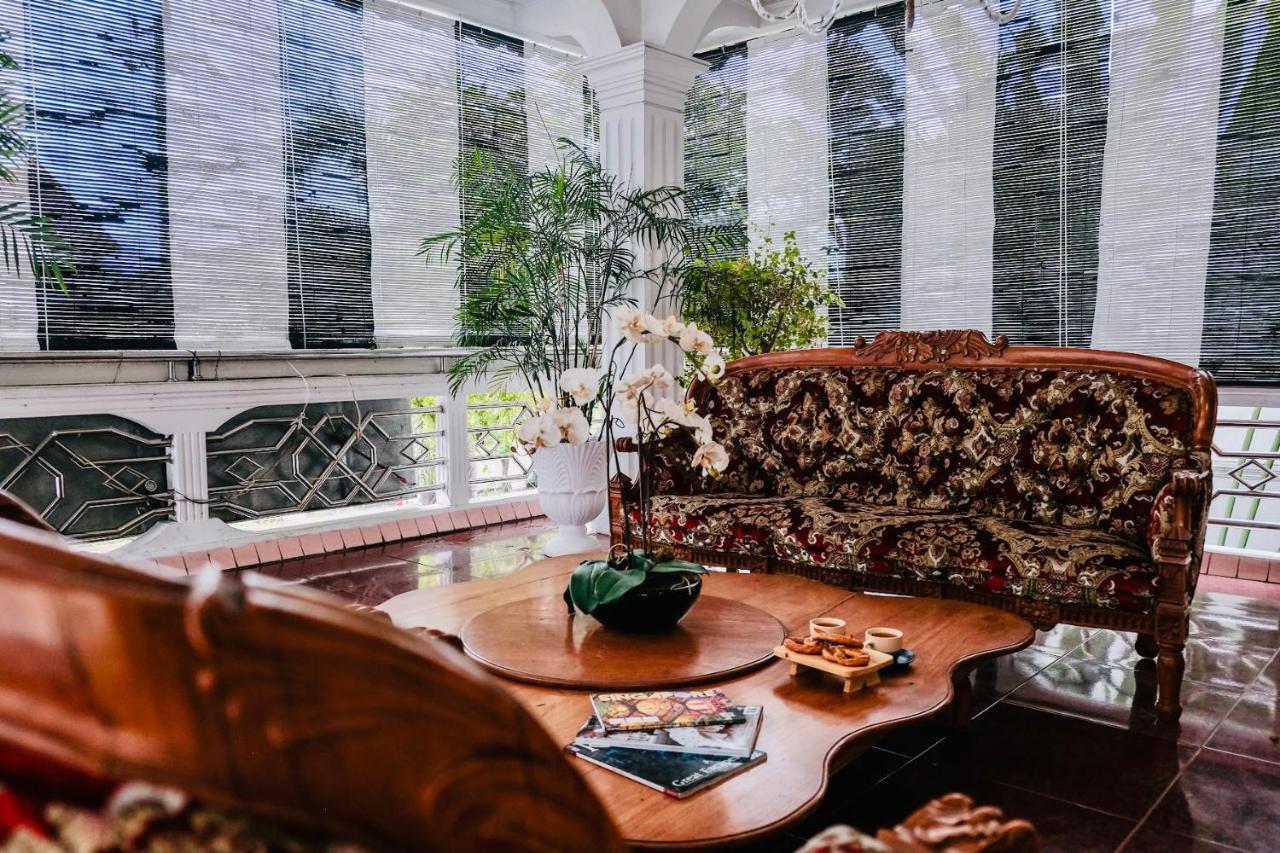 יוגיאקרטה Raintree Boutique Villa & Gallery מראה חיצוני תמונה