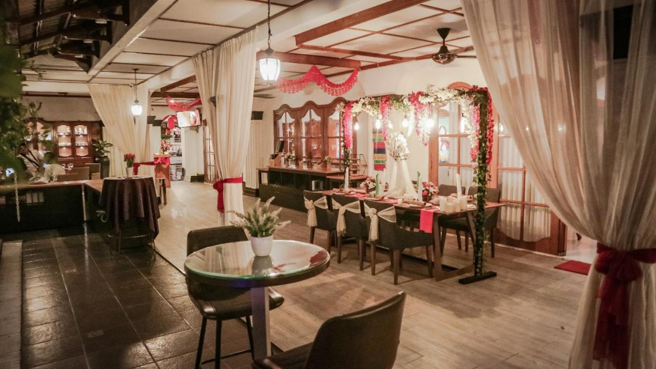 יוגיאקרטה Raintree Boutique Villa & Gallery מראה חיצוני תמונה