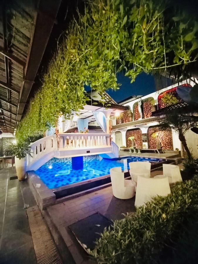 יוגיאקרטה Raintree Boutique Villa & Gallery מראה חיצוני תמונה