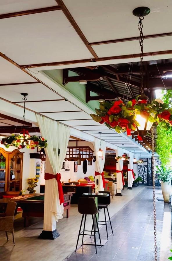 יוגיאקרטה Raintree Boutique Villa & Gallery מראה חיצוני תמונה