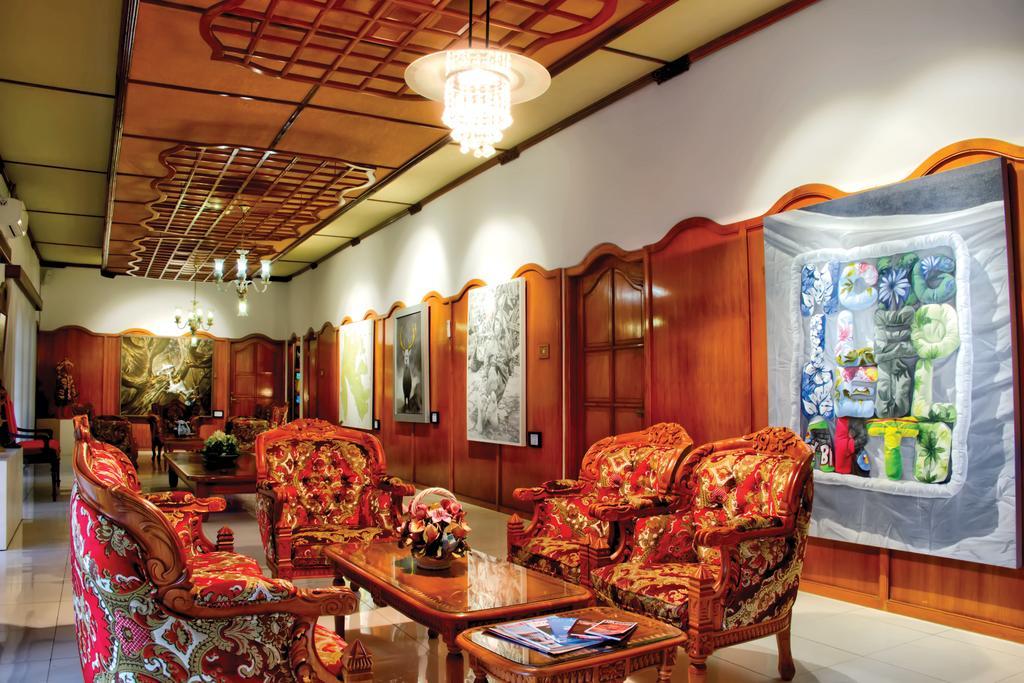 יוגיאקרטה Raintree Boutique Villa & Gallery מראה חיצוני תמונה